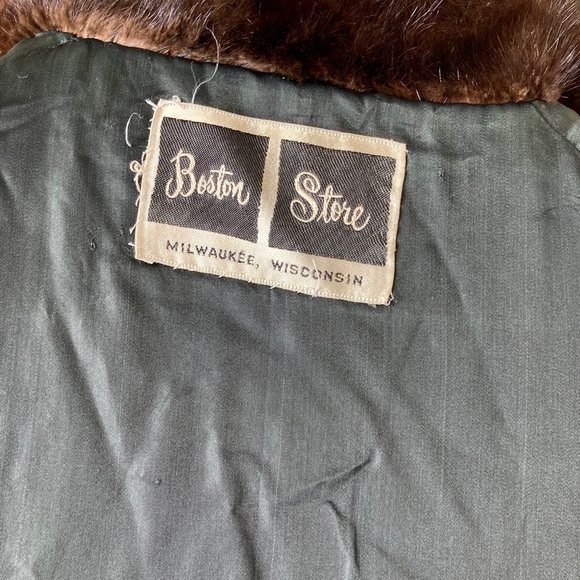 Persian Lamb and Mink late 60s/early 70s winter coat (LVK) - Picture 14 of 16